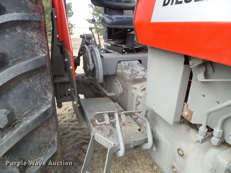 image for item DG8445 1981 Massey-Ferguson 285  tractor