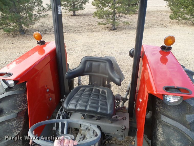 image for item DG8445 1981 Massey-Ferguson 285  tractor