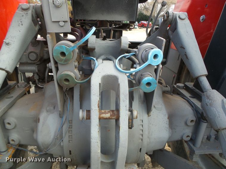 image for item DG8445 1981 Massey-Ferguson 285  tractor