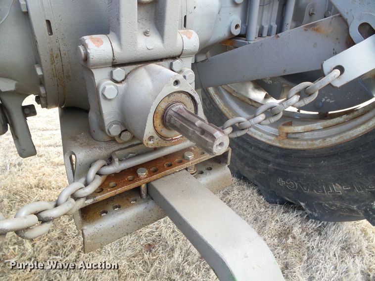 image for item DG8445 1981 Massey-Ferguson 285  tractor