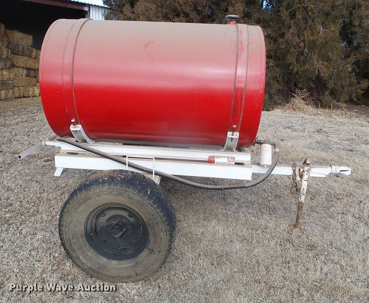 image for item DG8446 Fuel tank trailer