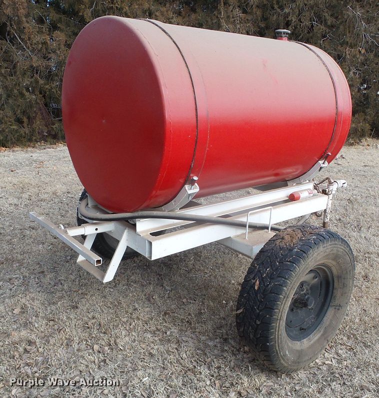 image for item DG8446 Fuel tank trailer