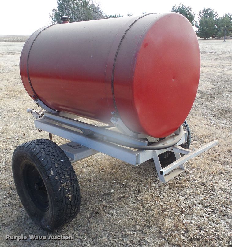 image for item DG8446 Fuel tank trailer