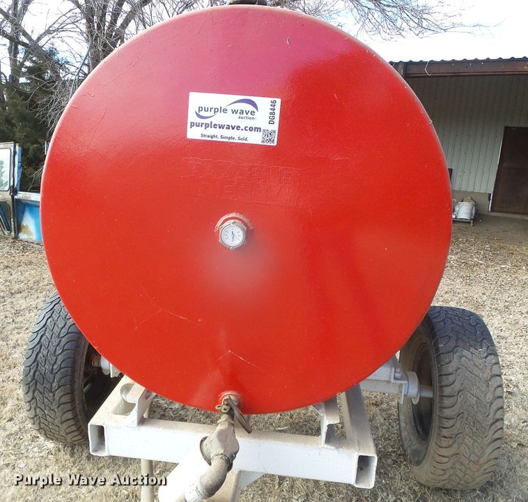 image for item DG8446 Fuel tank trailer
