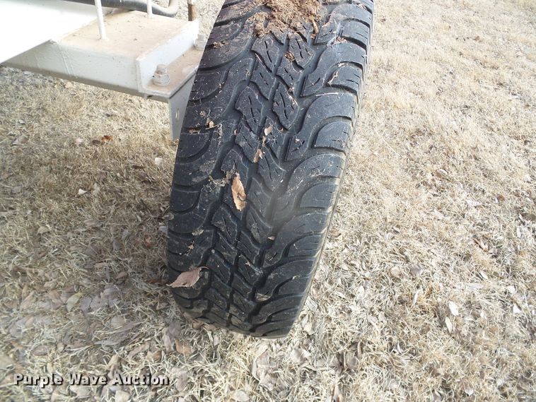 image for item DG8446 Fuel tank trailer