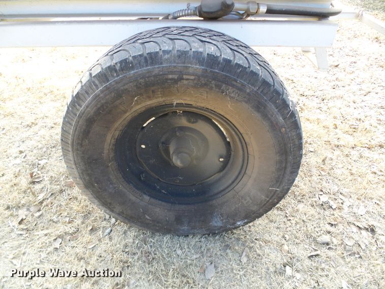 image for item DG8446 Fuel tank trailer