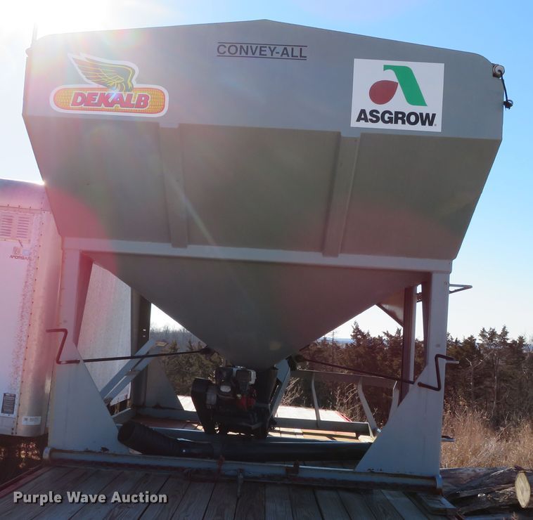 image for item DH0609 Convey All BTS300  seed tender