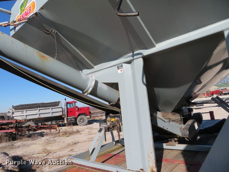 image for item DH0609 Convey All BTS300  seed tender