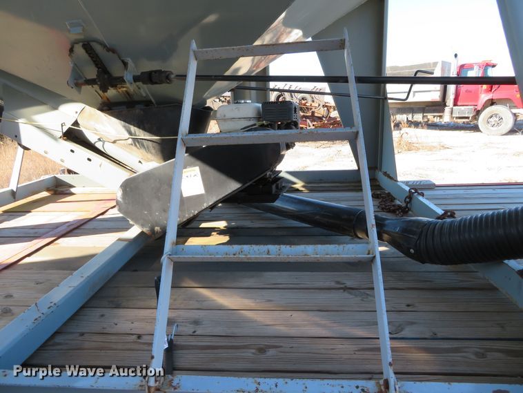 image for item DH0609 Convey All BTS300  seed tender