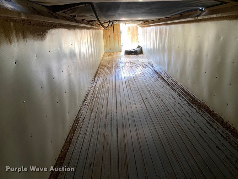 image for item DI3648 2006 Eby walking floor trailer