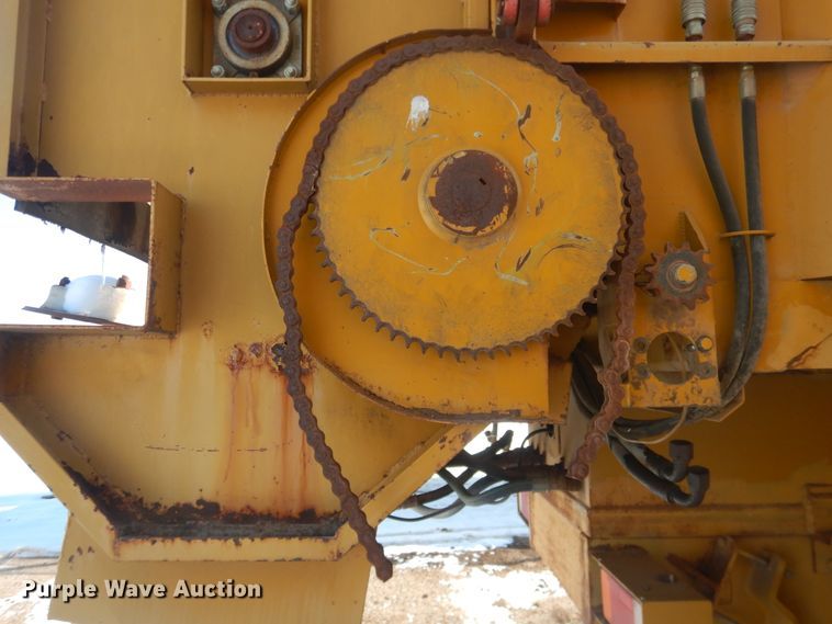 image for item DI3654 2008 Ag-Chem TerraGator  manure spreader