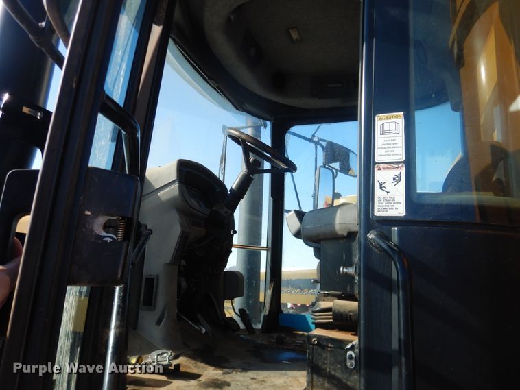 image for item DI3654 2008 Ag-Chem TerraGator  manure spreader