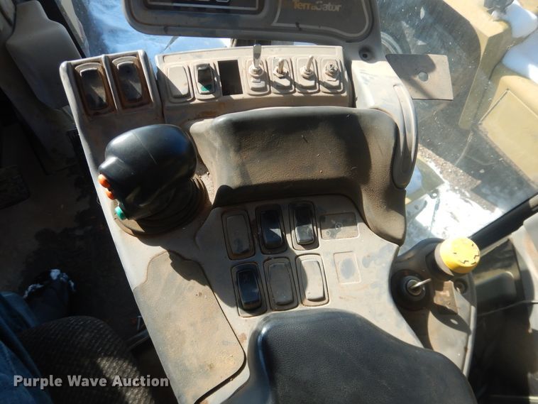 image for item DI3654 2008 Ag-Chem TerraGator  manure spreader