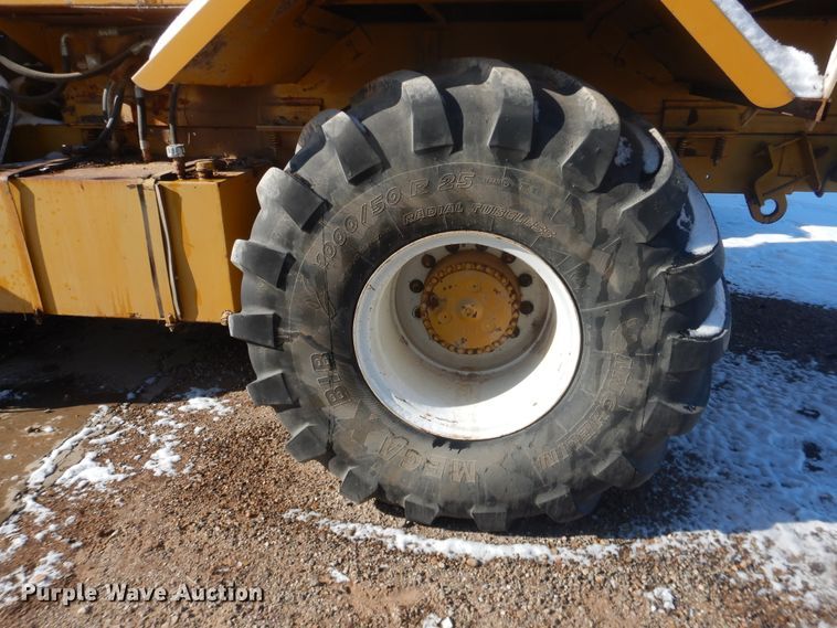 image for item DI3654 2008 Ag-Chem TerraGator  manure spreader