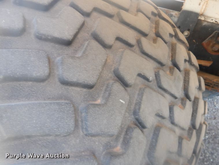 image for item DI3656 2007 Peterbilt 340  Stahly applicator truck