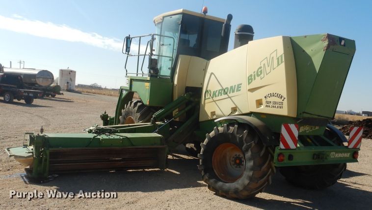 image for item DI3658 2006 Krone Big M II  PRWD windrower