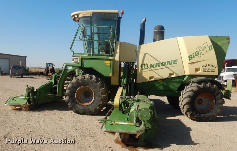 image for item DI3658 2006 Krone Big M II  PRWD windrower