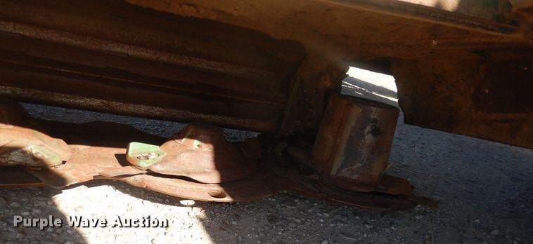 image for item DI3658 2006 Krone Big M II  PRWD windrower