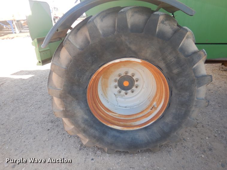 image for item DI3658 2006 Krone Big M II  PRWD windrower