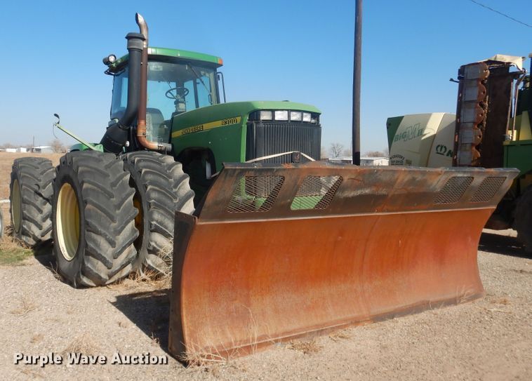 image for item DI3659 1997 John Deere 9300  4WD tractor