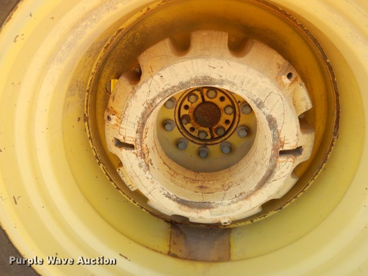 image for item DI3659 1997 John Deere 9300  4WD tractor