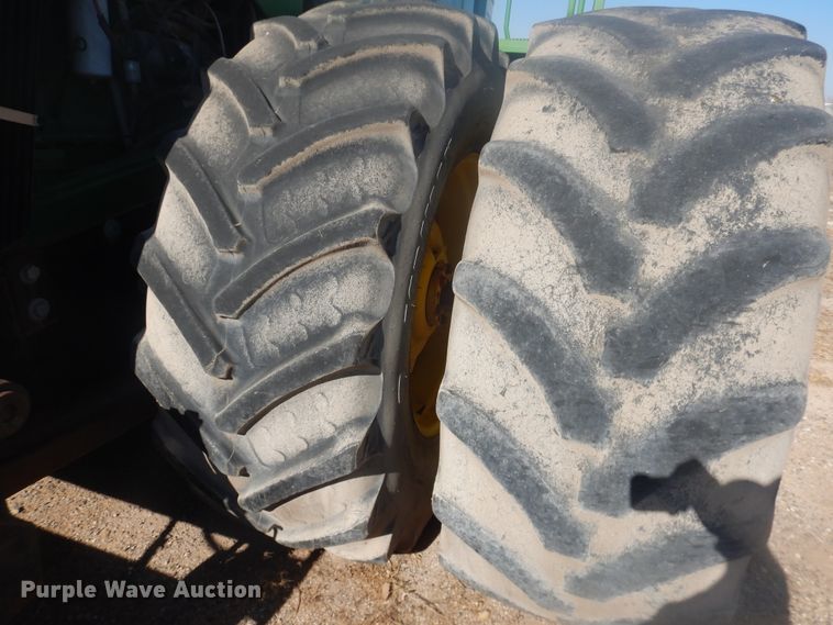 image for item DI3659 1997 John Deere 9300  4WD tractor