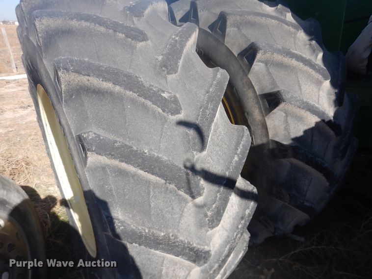 image for item DI3659 1997 John Deere 9300  4WD tractor