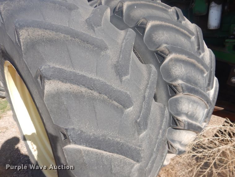 image for item DI3659 1997 John Deere 9300  4WD tractor