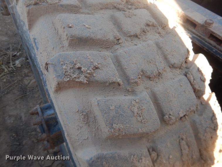 image for item DI3661 1997 International 9400  semi truck