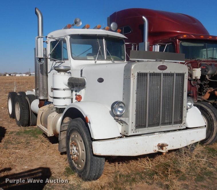 image for item DI3663 1982 Peterbilt 359  semi truck