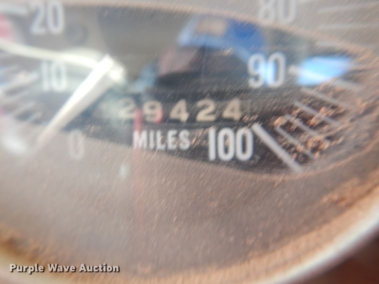 image for item DI3663 1982 Peterbilt 359  semi truck