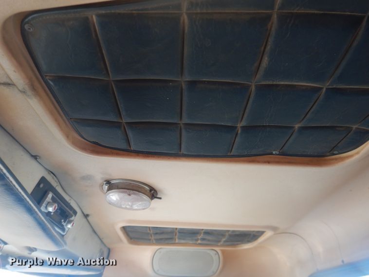 image for item DI3663 1982 Peterbilt 359  semi truck