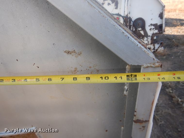 image for item DI3664 Shop built manure spreader bed