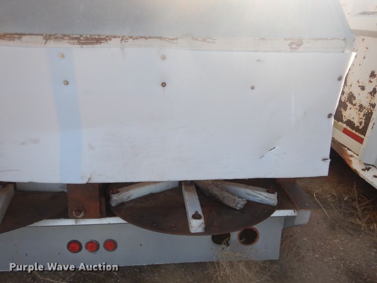 image for item DI3664 Shop built manure spreader bed