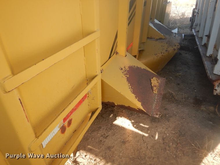 image for item DI3667 Artex CB1804  manure spreader bed