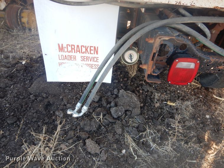 image for item DI3668 2002 Mack CH613  manure spreader truck