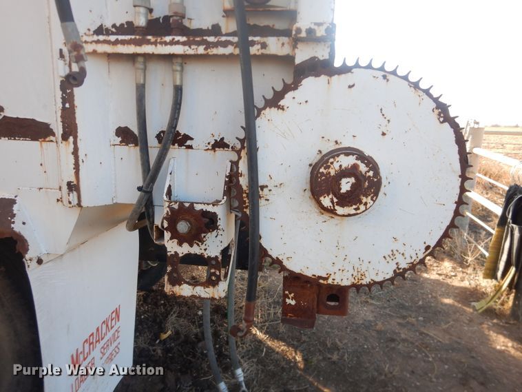 image for item DI3668 2002 Mack CH613  manure spreader truck