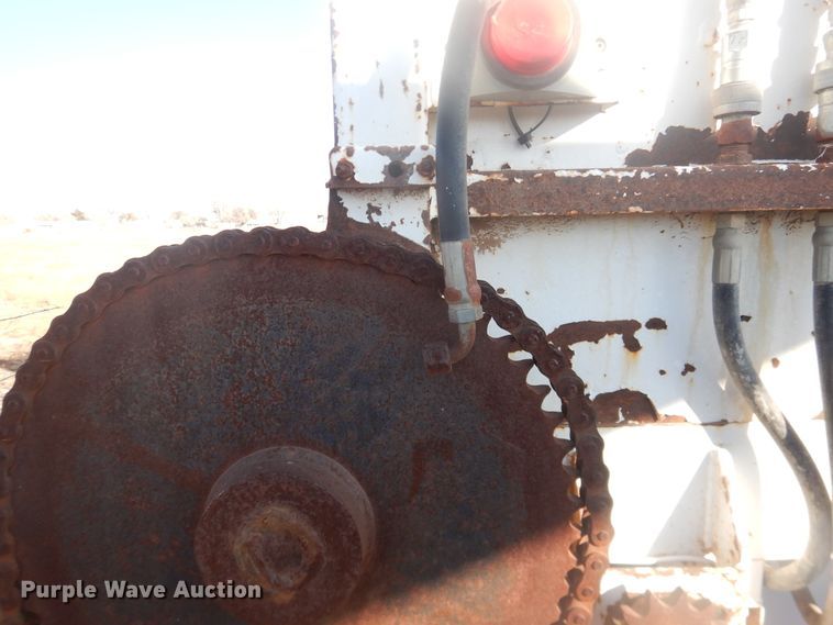 image for item DI3668 2002 Mack CH613  manure spreader truck