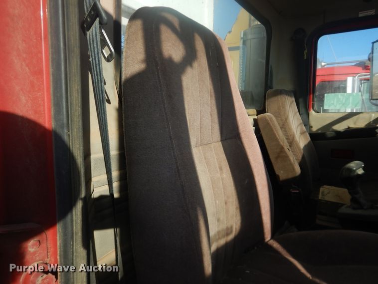 image for item DI3668 2002 Mack CH613  manure spreader truck