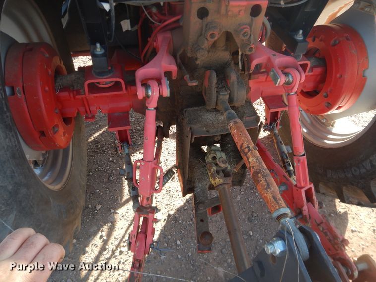 image for item DI3670 2004 McCormick CX105  MFWD tractor