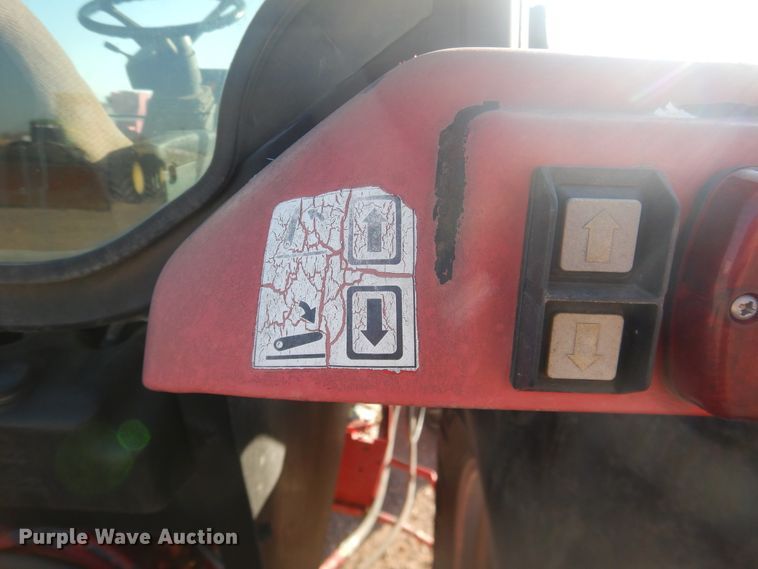 image for item DI3670 2004 McCormick CX105  MFWD tractor