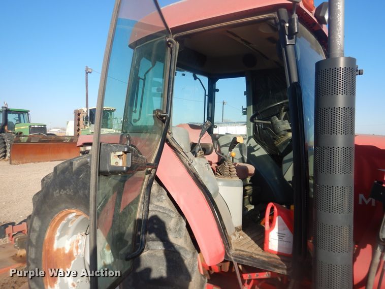 image for item DI3670 2004 McCormick CX105  MFWD tractor