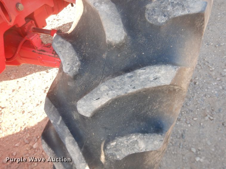 image for item DI3670 2004 McCormick CX105  MFWD tractor