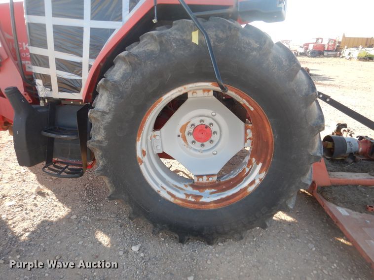 image for item DI3670 2004 McCormick CX105  MFWD tractor