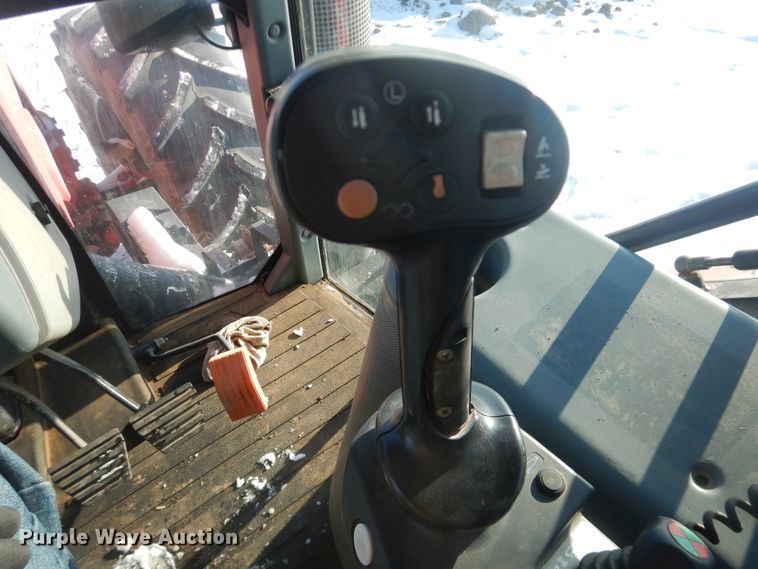 image for item DI3671 2004 McCormick ZTX280  MFWD tractor