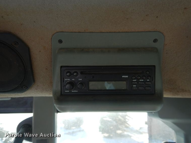 image for item DI3671 2004 McCormick ZTX280  MFWD tractor