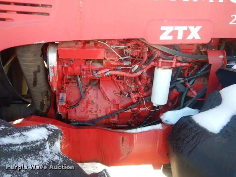 image for item DI3671 2004 McCormick ZTX280  MFWD tractor