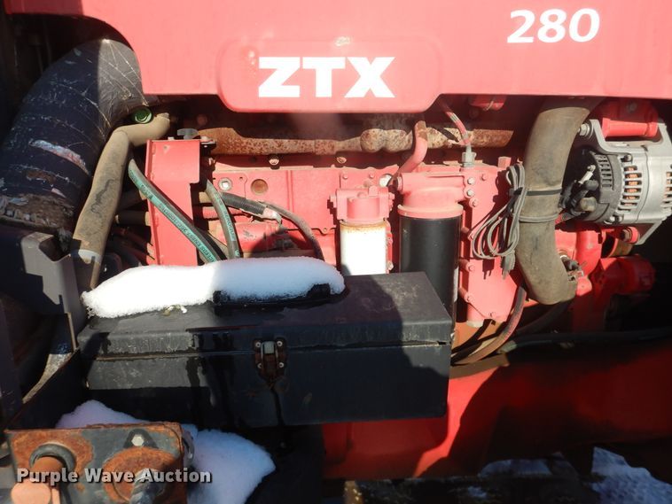 image for item DI3671 2004 McCormick ZTX280  MFWD tractor