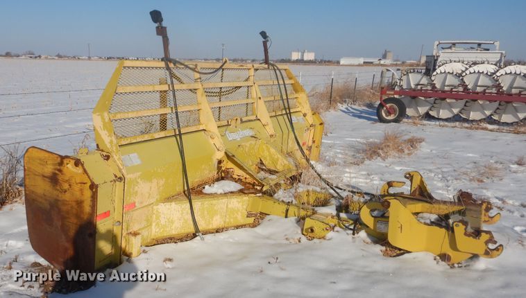 image for item DI3672 Degelman 14-1 silage/dozer blade