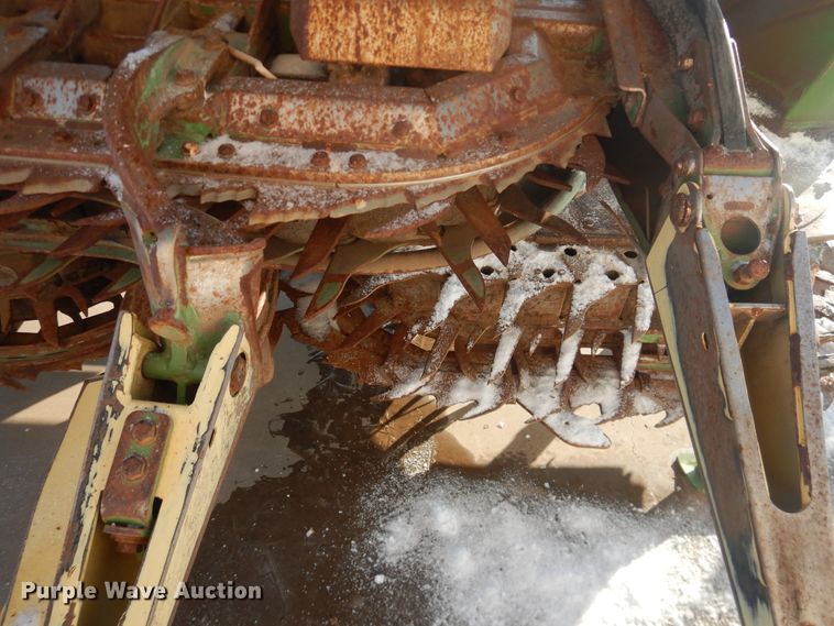 image for item DI3674 Krone Easy Collect 753 forage head